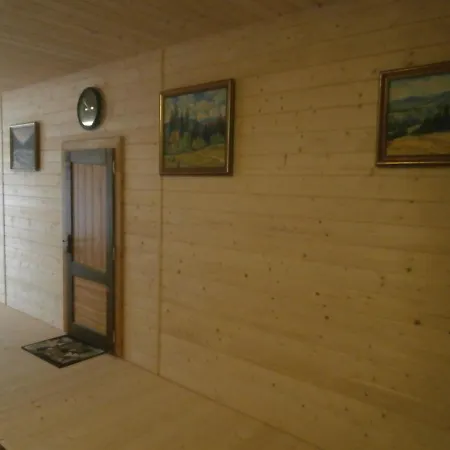 Karpatskiy Domik Apartmán Izky